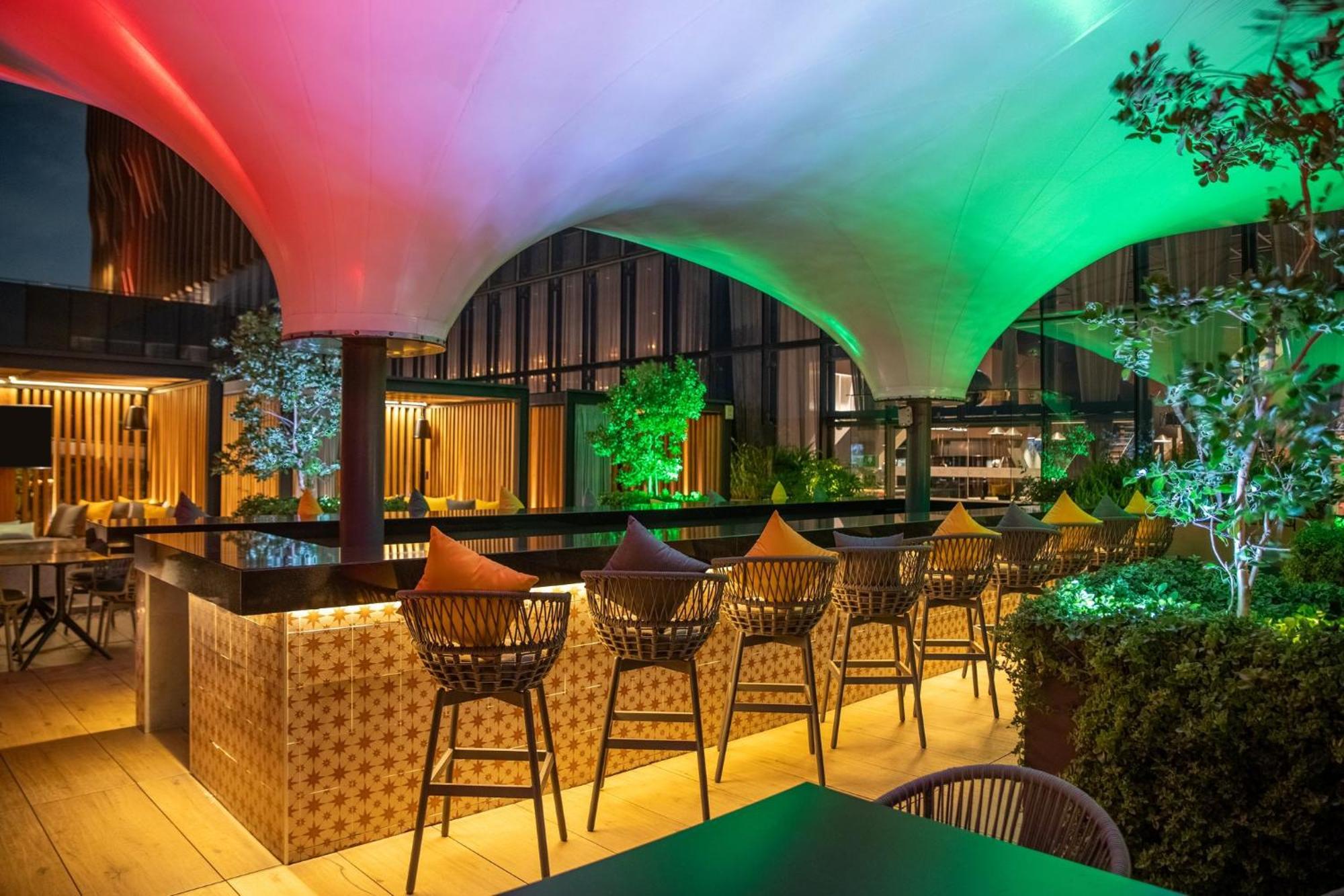 Fiesta Americana Viaducto Aeropuerto Mexico City Ngoại thất bức ảnh The Bar